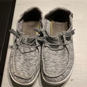 Hey Dude size 7 womens in great condition